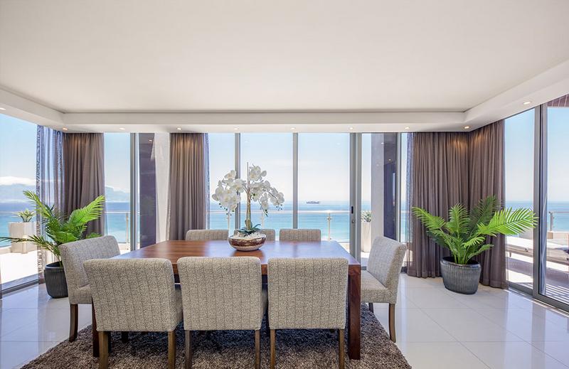 4 Bedroom Property for Sale in Bloubergstrand Western Cape
